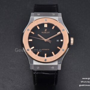 Classic Fusion 42mm RG/SS JJ+F esfera negra correa de piel negra A1110