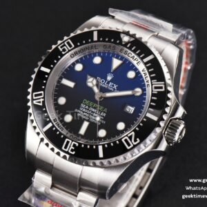 Sea-Dweller 44mm 126660 VSF ‘D-Blue’ Dial SS Bracelet VR3235