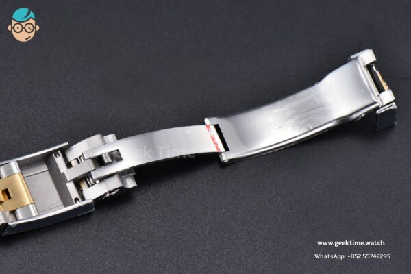 GMT Master II 126713 40mm GMF 904L YG/SS Black/Gray Bezel Black Dial Jubilee Bracelet SH3285 - Image 37