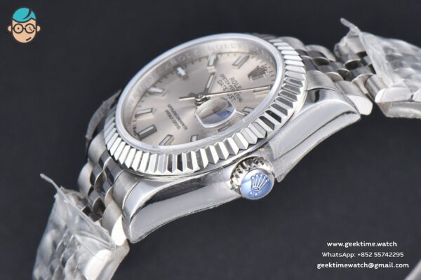 DateJust 28MM WF Silver Dial Lume Marker Jubilee Bracelet A2671 - Image 11