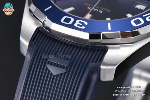 Aquaracer 300M 41mm OF Purple Dial Blue Rubber Strap - Image 7
