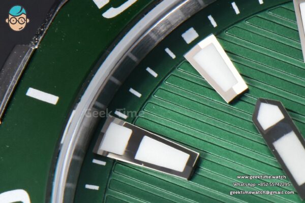 Aquaracer Calibre 5 OF 43MM Green Dial Green Bezel SS Bracelet Swiss SW200 - Image 5