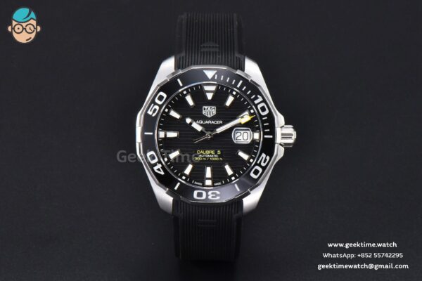 Aquaracer Calibre 5 OF 43MM Black Dial Black Bezel Rubber Strap Swiss SW200 - Image 2