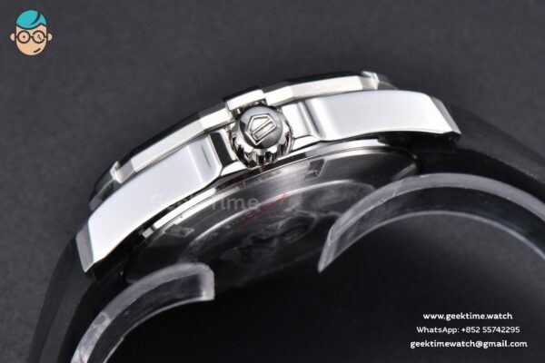 Aquaracer Calibre 5 OF 43MM Black Dial Black Bezel Rubber Strap Swiss SW200 - Image 12