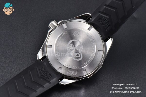 Aquaracer Calibre 5 OF 43MM Black Dial Black Bezel Rubber Strap Swiss SW200 - Image 14