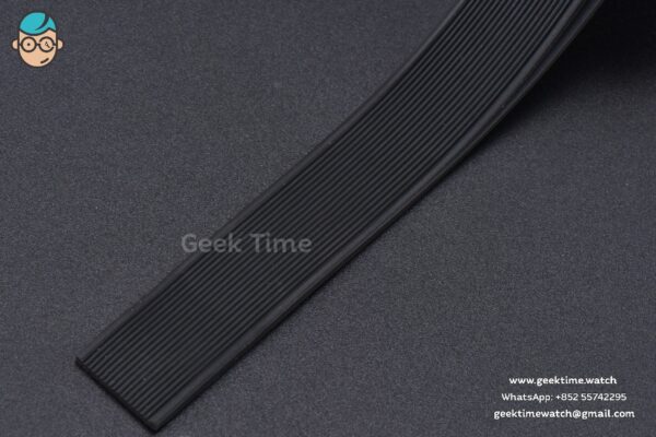 Aquaracer 300M OF 43MM Black Dial Rubber Strap Quartz - Image 14