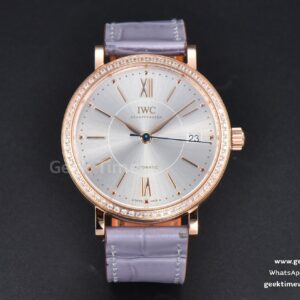 Portofino V7F 37mm RG quadrante argento con diamanti indice RG cinturino in pelle color uva A2892