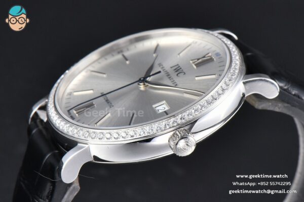 Portofino V7F 40MM Diamond Silver Dial Black Leather Strap A2892 - Image 9
