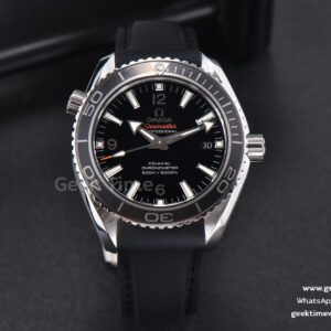 Planet Ocean 600m 42mm VSF Black Dial Rubber Strap A8500