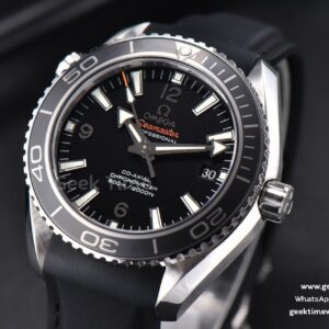 Planet Ocean 600m 42mm VSF Black Dial Rubber Strap A8500
