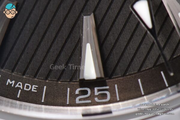 Aqua Terra 150M VSF 41MM Gray Textured Dial SS Bracelet A8500 - Image 6