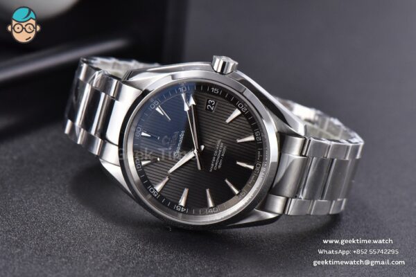 Aqua Terra 150M VSF 41MM Gray Textured Dial SS Bracelet A8500 - Image 7