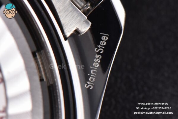 Aqua Terra 150M VSF 41MM Black Textured Dial SS Bracelet A8500 - Image 13
