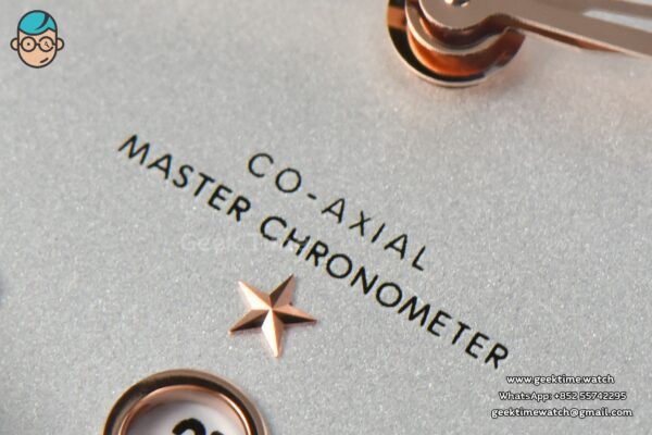 Constellation 29mm TWSF RG White Dial RG/SS Bracelet A8700 - Image 4