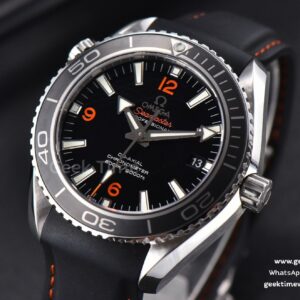 Planet Ocean 600m 42mm VSF Black Dial Orange Marker Rubber Strap A8500
