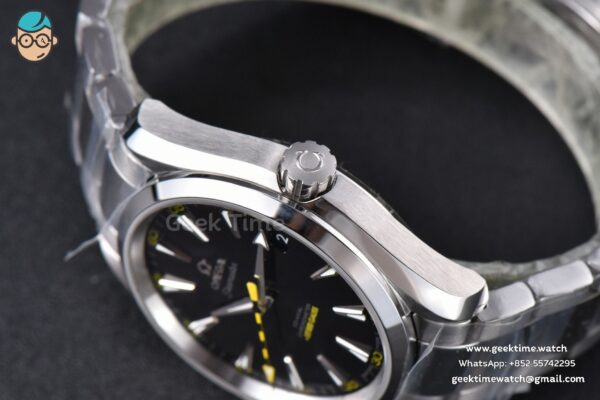 Aqua Terra 150M VSF 41MM Black Textured Dial Bumble Bee SS Bracelet A8500 - Image 10