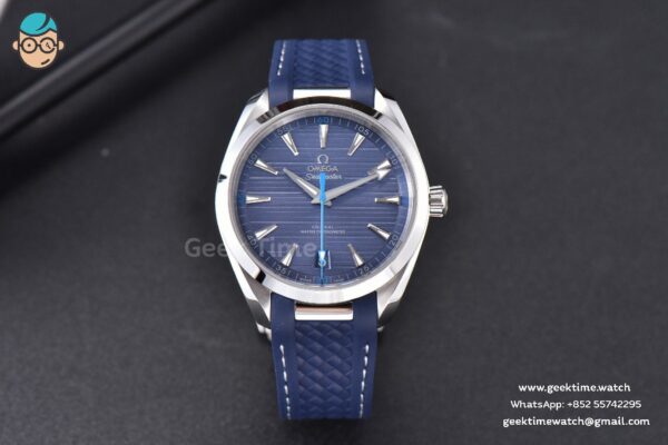 Aqua Terra 150M Master Chronometers VSF 41MM Dark Blue Dial Blue Hand Rubber Strap A8900 - Image 2