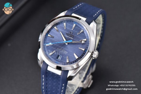 Aqua Terra 150M Master Chronometers VSF 41MM Dark Blue Dial Blue Hand Rubber Strap A8900