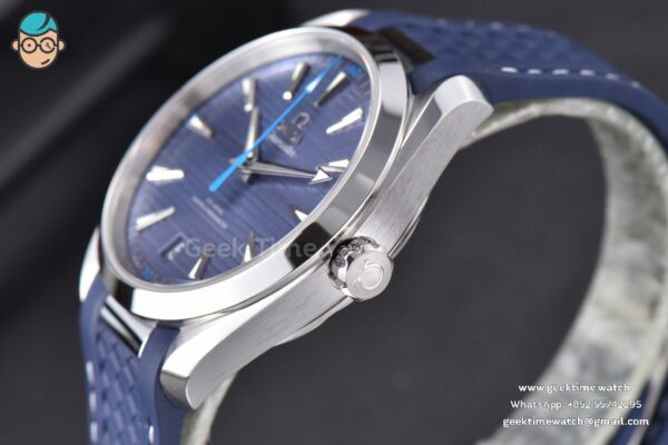 Aqua Terra 150M Master Chronometers VSF 41MM Dark Blue Dial Blue Hand Rubber Strap A8900 - Image 7