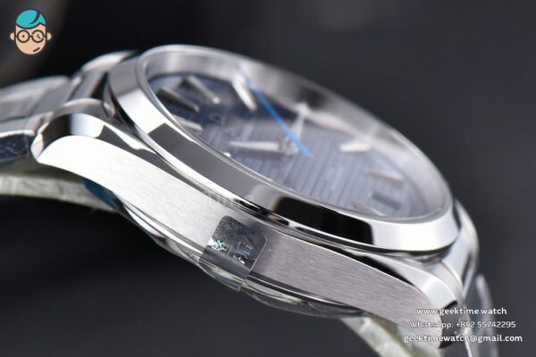Aqua Terra 150M VSF 41MM Light Blue Dial Blue Hand Silver Markers SS Bracelet A8900 - Image 10