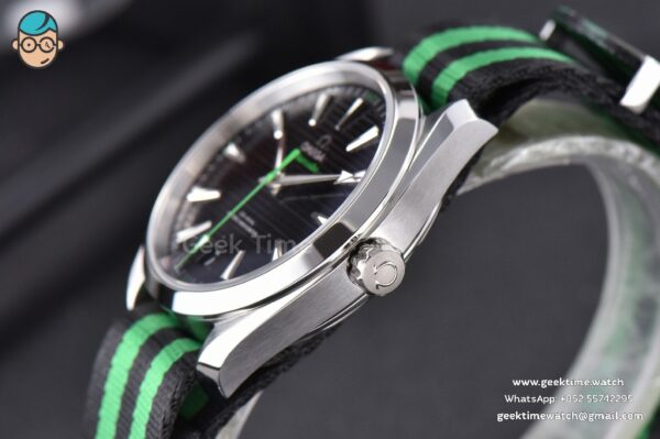 Aqua Terra 150M Master Chronometers VSF 41MM Black Dial Green Hand Nylon Strap A8900 - Image 8