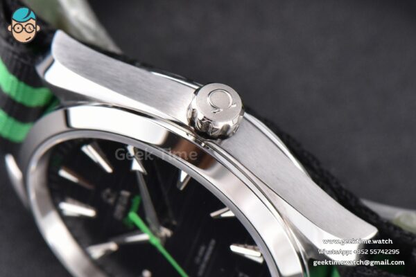 Aqua Terra 150M Master Chronometers VSF 41MM Black Dial Green Hand Nylon Strap A8900 - Image 9