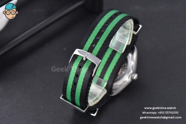 Aqua Terra 150M Master Chronometers VSF 41MM Black Dial Green Hand Nylon Strap A8900 - Image 11