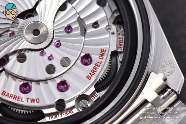 Aqua Terra 150M Master Chronometers VSF 41MM Black Dial Green Hand Nylon Strap A8900 - Image 19