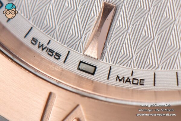 Constellation VSF 38MM RG/SS White Textured Dial RG/SS Bracelet A8500 - Image 4