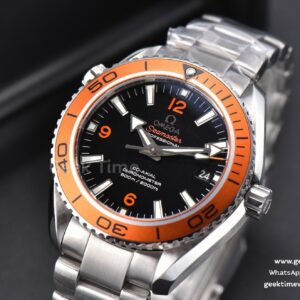 Planet Ocean 600m 42mm VSF Black Dial Orange Bezel SS Bracelet A8500