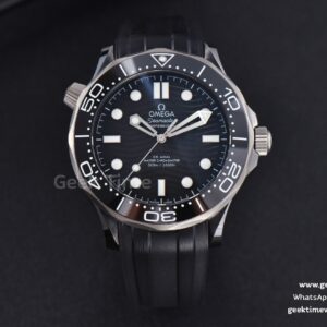 Seamaster Diver Real Ceramic 300M VSF 43.5mm Black Dial Rubber Strap A8806