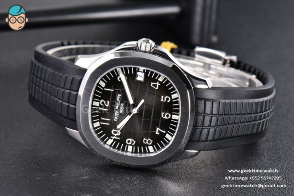 Aquanaut 5167 40mm 3KF Black Dial Black Rubber Strap A330 V3 - Image 8