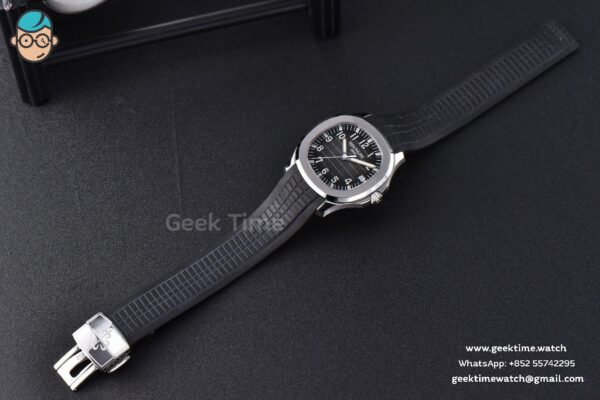 Aquanaut 5167 40mm 3KF Black Dial Black Rubber Strap A324 - Image 3