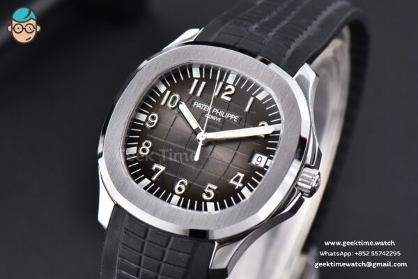 Aquanaut 5167 40mm 3KF Black Dial Black Rubber Strap A324