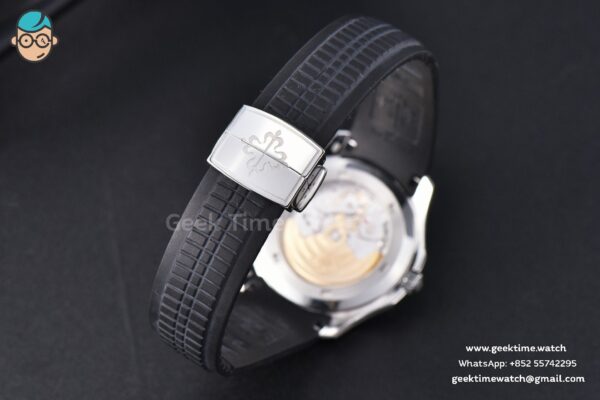 Aquanaut 5167 40mm 3KF Black Dial Black Rubber Strap A324 - Image 10