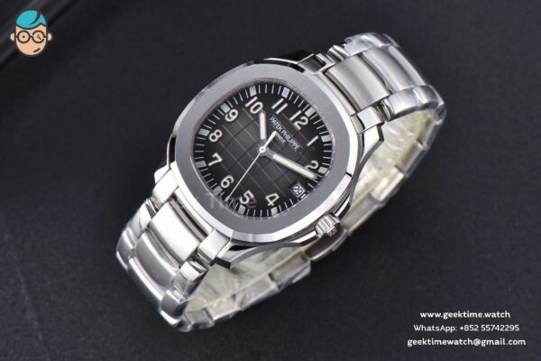 Aquanaut 5167 40mm 3KF Black Dial SS Bracelet A324 - Image 3