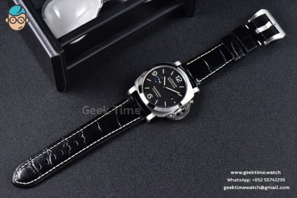 PAM1312 44mm VSF Black Dial on Black Leather Strap P.9010 Clone - Image 12