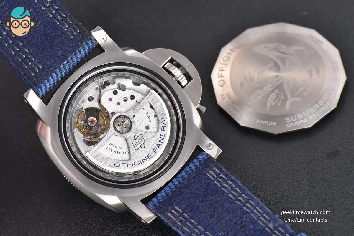 PAM985 Mike Horn Submersible Titanium VSF 47mm Black Dial Nylon Strap P9010