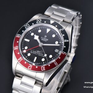 BLACK BAY GMT ZF “PEPSI” REF. M79830RB-0001