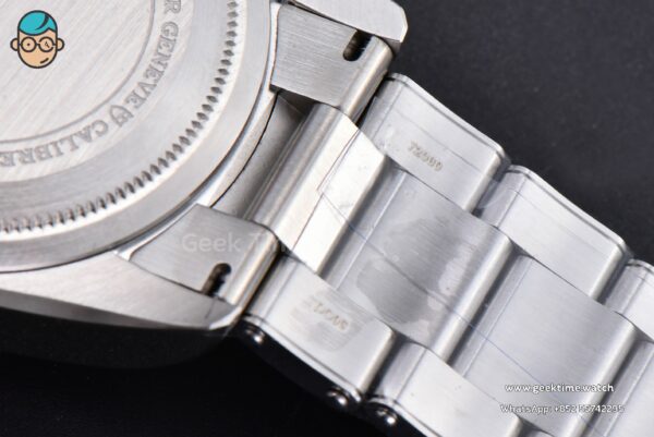 BLACK BAY GMT ZF “PEPSI” REF. M79830RB-0001 - Image 19