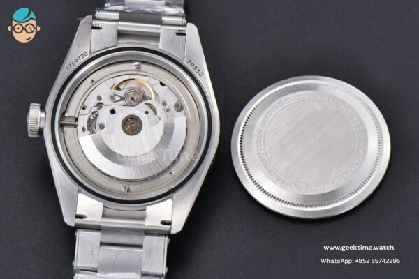 BLACK BAY GMT ZF “PEPSI” REF. M79830RB-0001 - Image 20