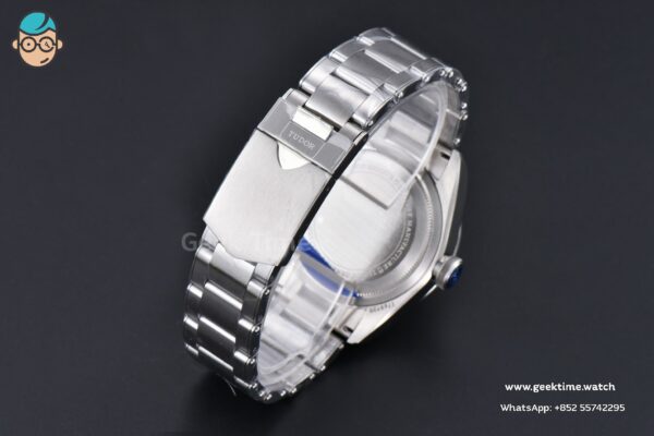 BLACK BAY GMT ZF “PEPSI” REF. M79830RB-0001 - Image 35