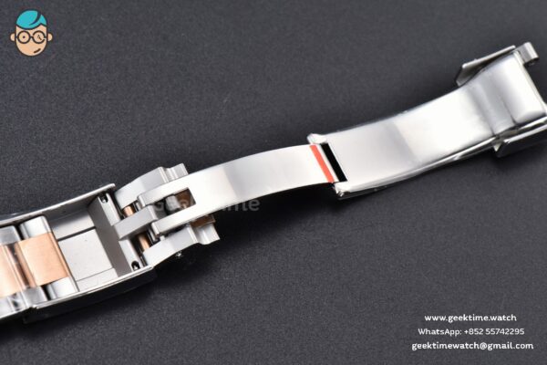 GMT-Master II Rootbeer 126711 VSF CHNR 40mm RG/SS Black/Brown Ceramic Oyster Bracelet DD3285 - Image 30