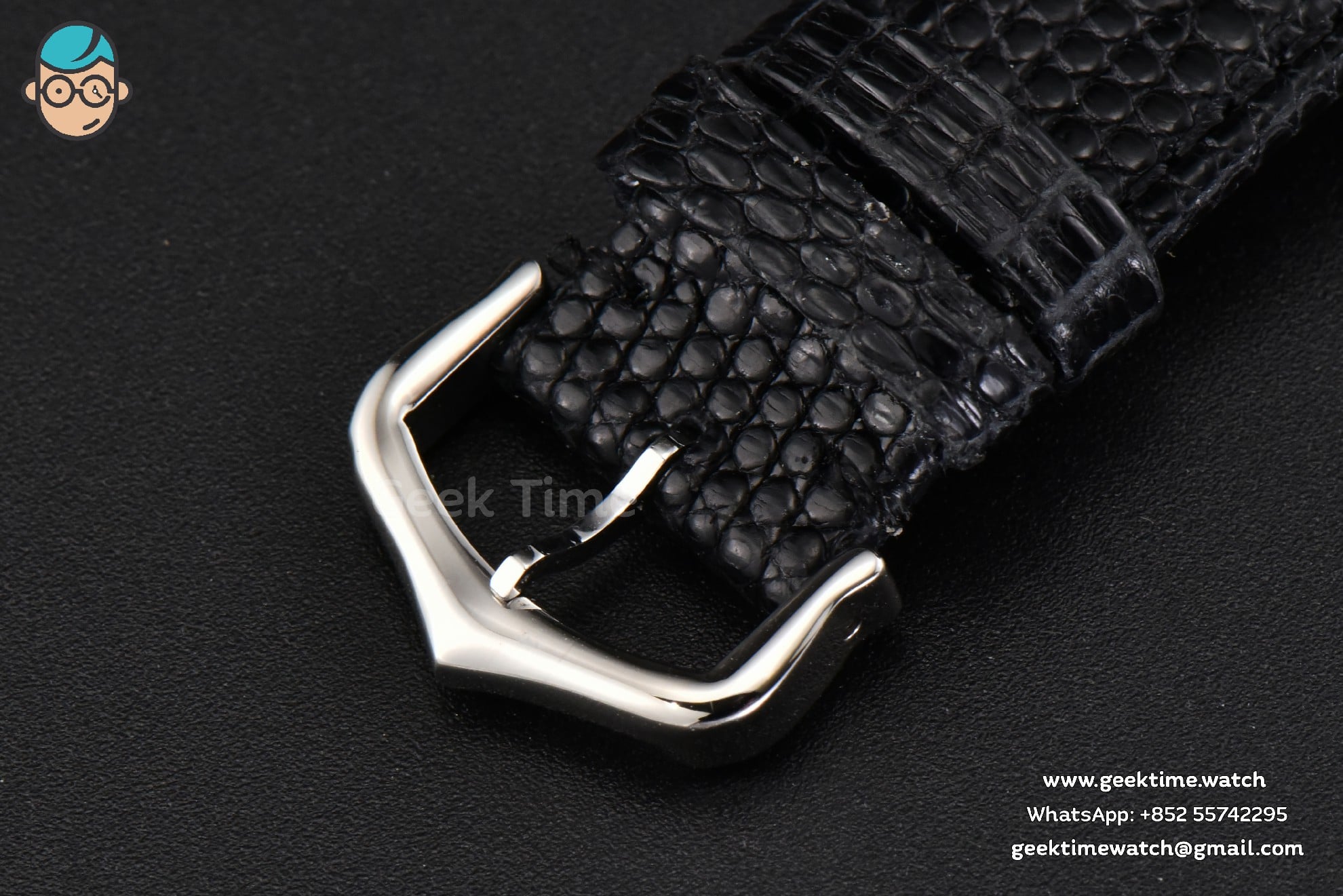 Tank Must Large 33.7×25.5mm K11F White Dial Black Litchi Grained Strap Quartz - Image 25