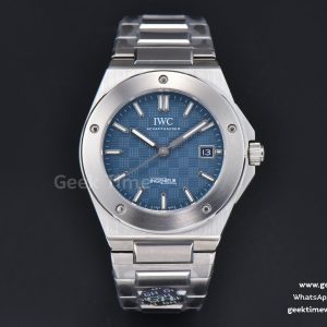 Ingenieur Automatic 40mm with a dark blue dial