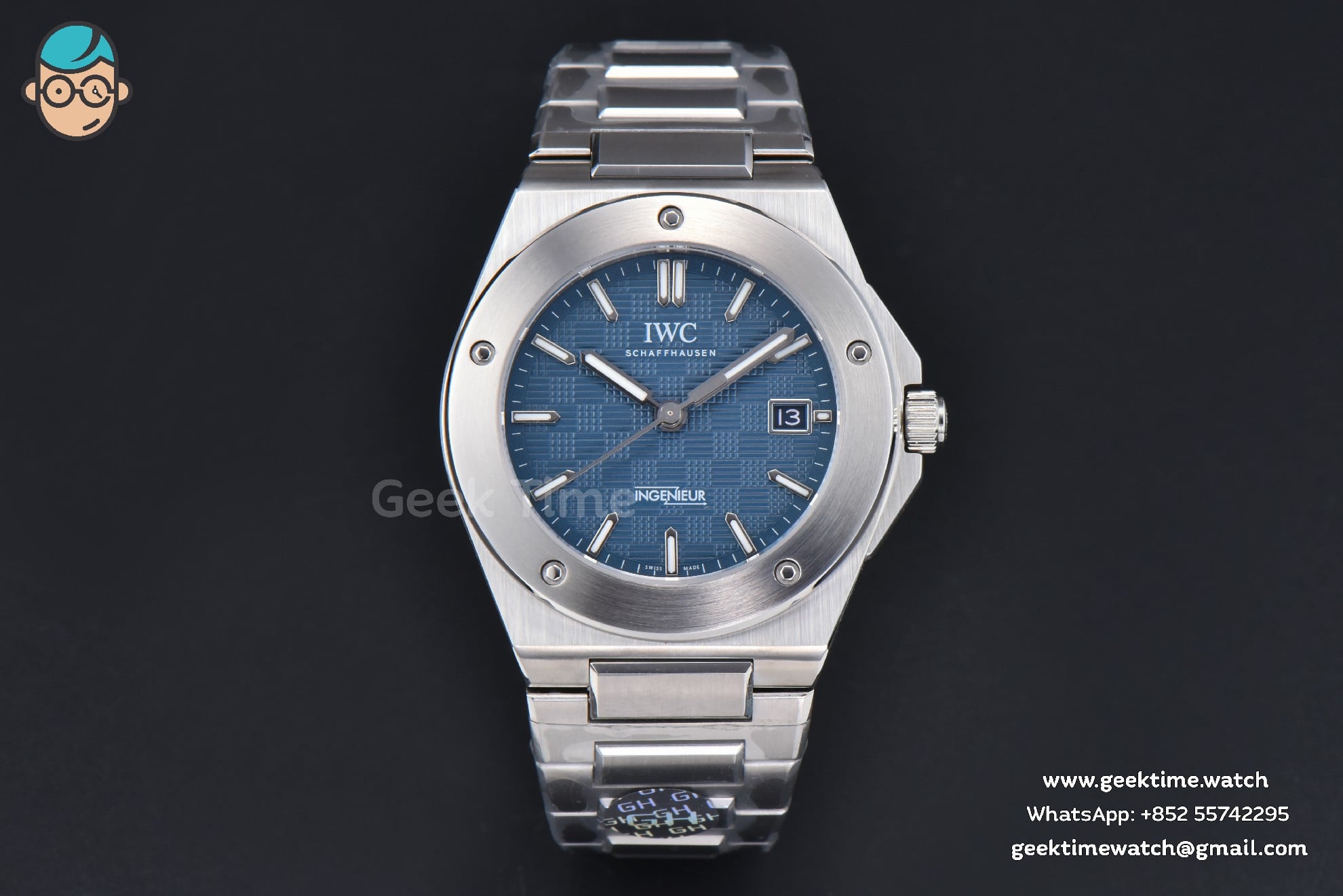 Ingenieur Automatic 40mm with a dark blue dial