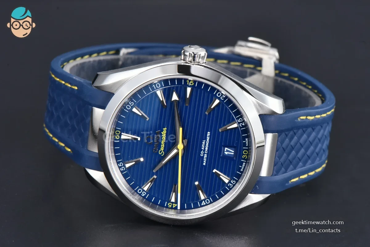 Aqua Terra 150M 41mm SS VSF Dark Blue Dial Yellow Hand Dark Blue Rubber Strap A8900
