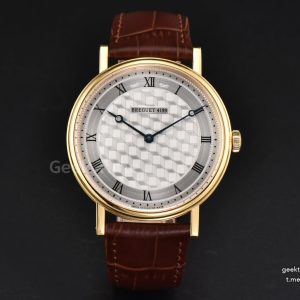 Classique 5157 38mm LTF YG White Textured Dial Roma Marker Brown Leather Strap MY9015