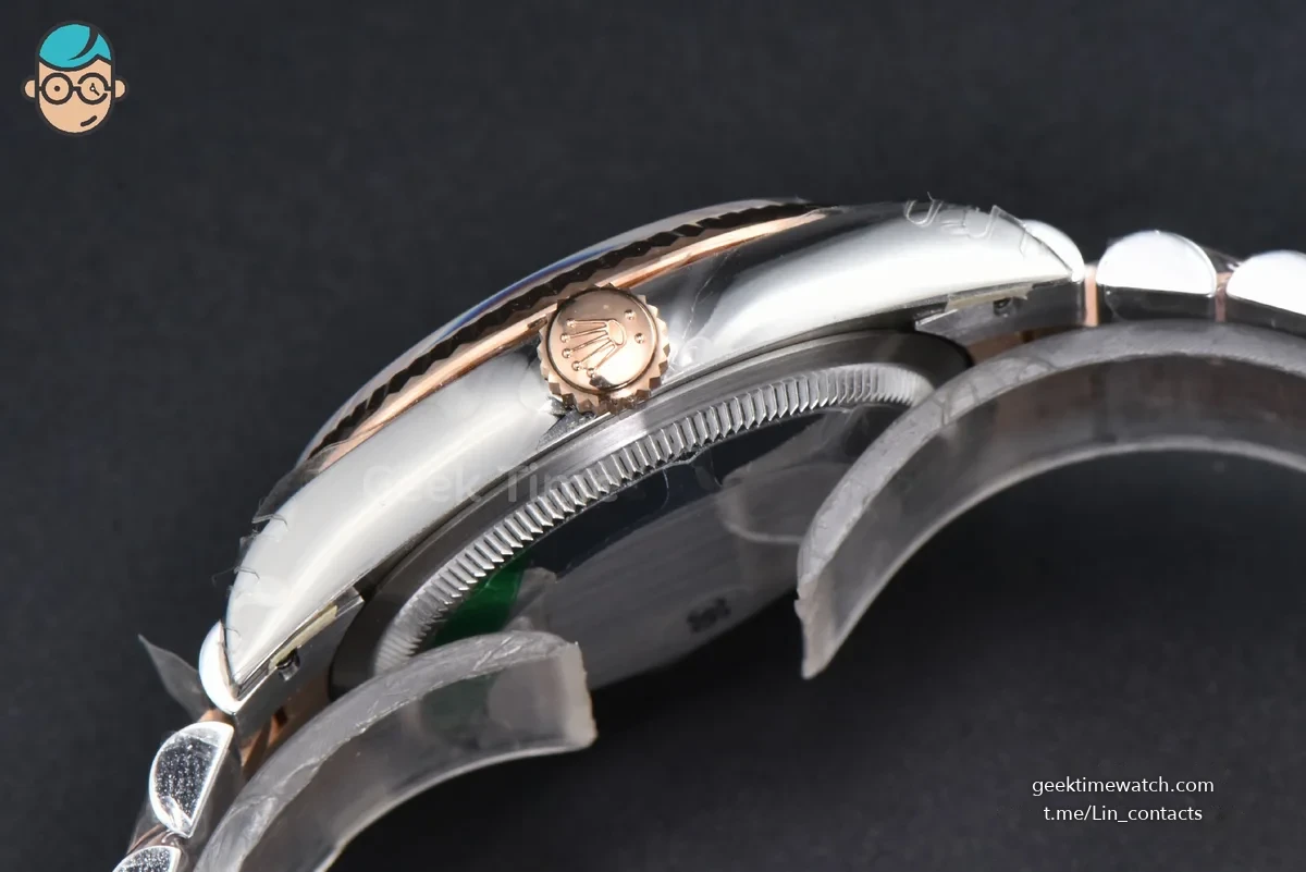 DateJust 36mm 126331 RG/SS VSF Sliver Palm Dial RG/SS Jubilee Bracelet VS3235