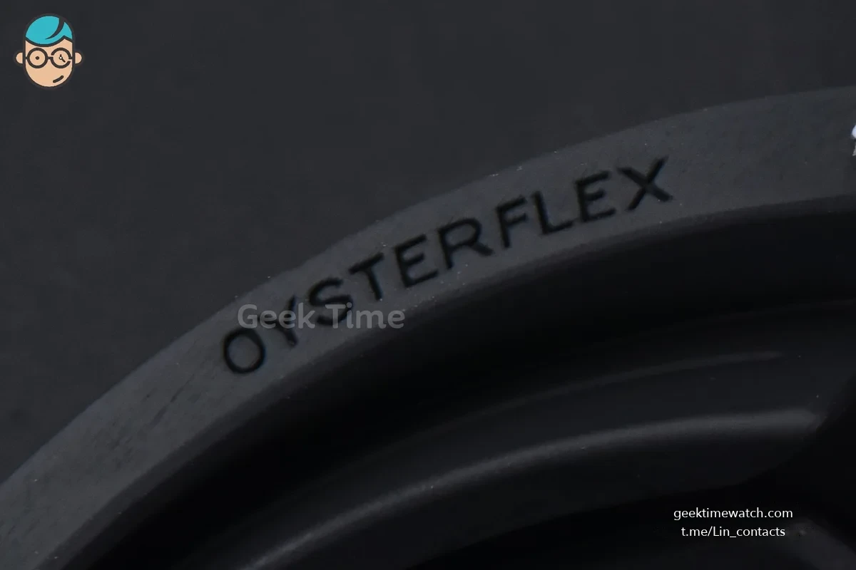 Daytona 126519 40mm SS BPF Black Bezel Grey Dial Black Subdial Black Oysterflex Strap SH4131